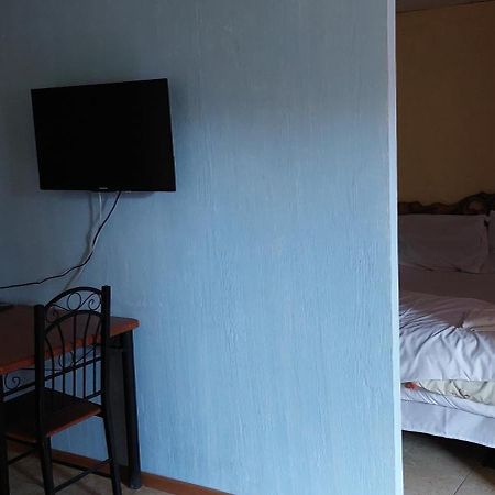 Arba Hotel Jerevan Exteriör bild