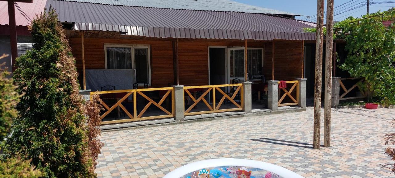 Arba Hotel Jerevan Exteriör bild