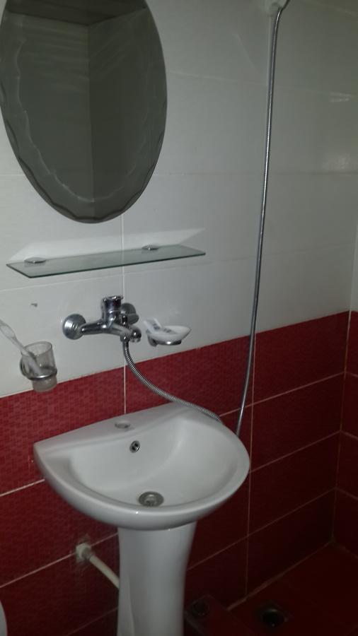 Arba Hotel Jerevan Exteriör bild